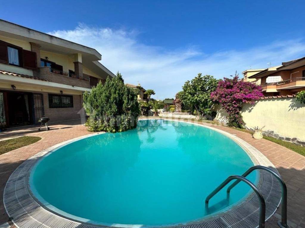 Villa a Nettuno in Via delle Camelie, 18 - Foto 2