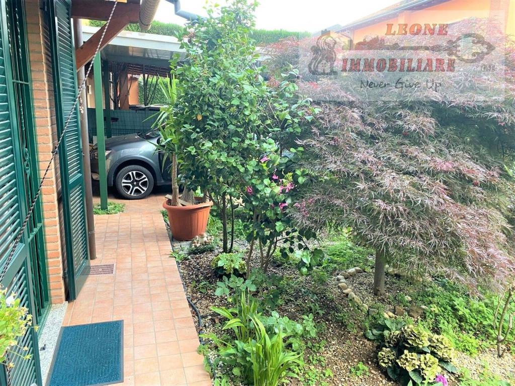 Villa a Bornasco in via alla vigentina, 11 - Foto 3