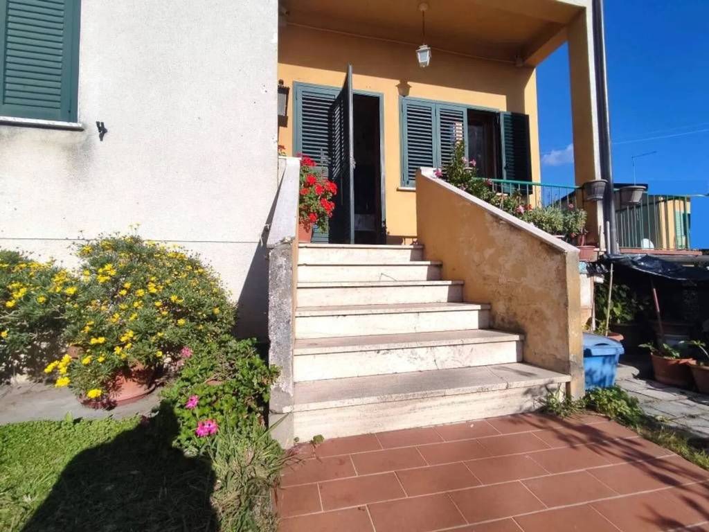 Appartamento a Seravezza in Via Federigi - Foto 2