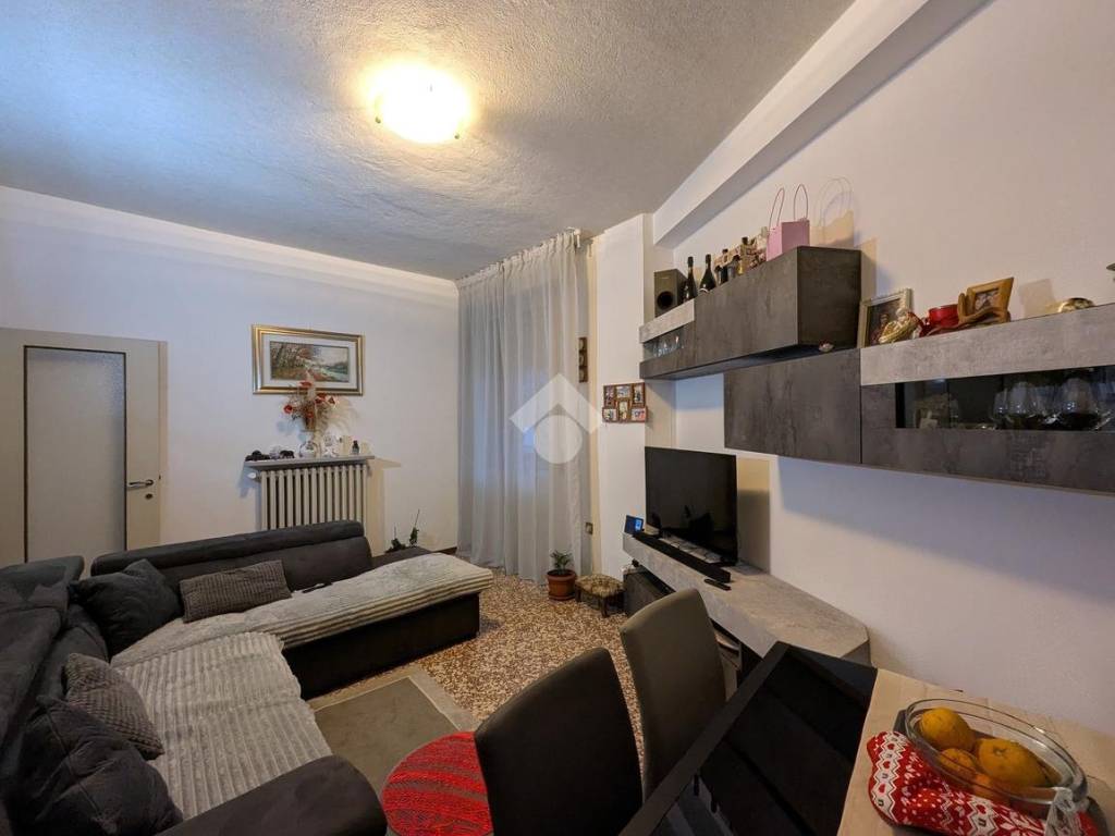 Appartamento a Sant'ilario d'enza in via Papa Giovanni XXIII, 1 - Foto 4