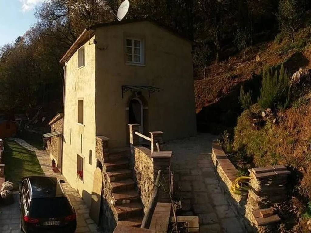 Rustico / casale a Seravezza in Via Nagni - Foto 2