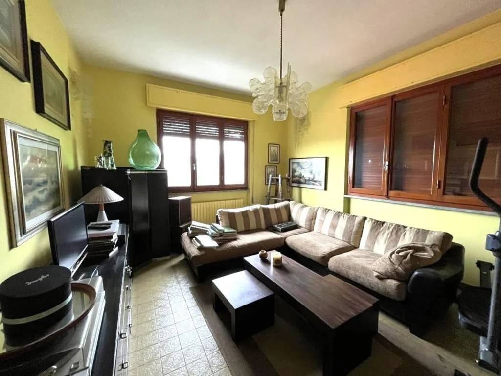 Villa a Seravezza in Via Ranocchiaio, 139 -33 - Foto 4