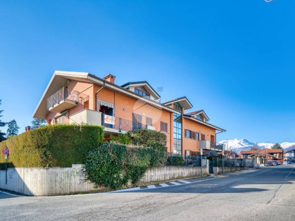 Appartamento a Giaveno in Via Giosuè Carducci, 5 - Foto 3