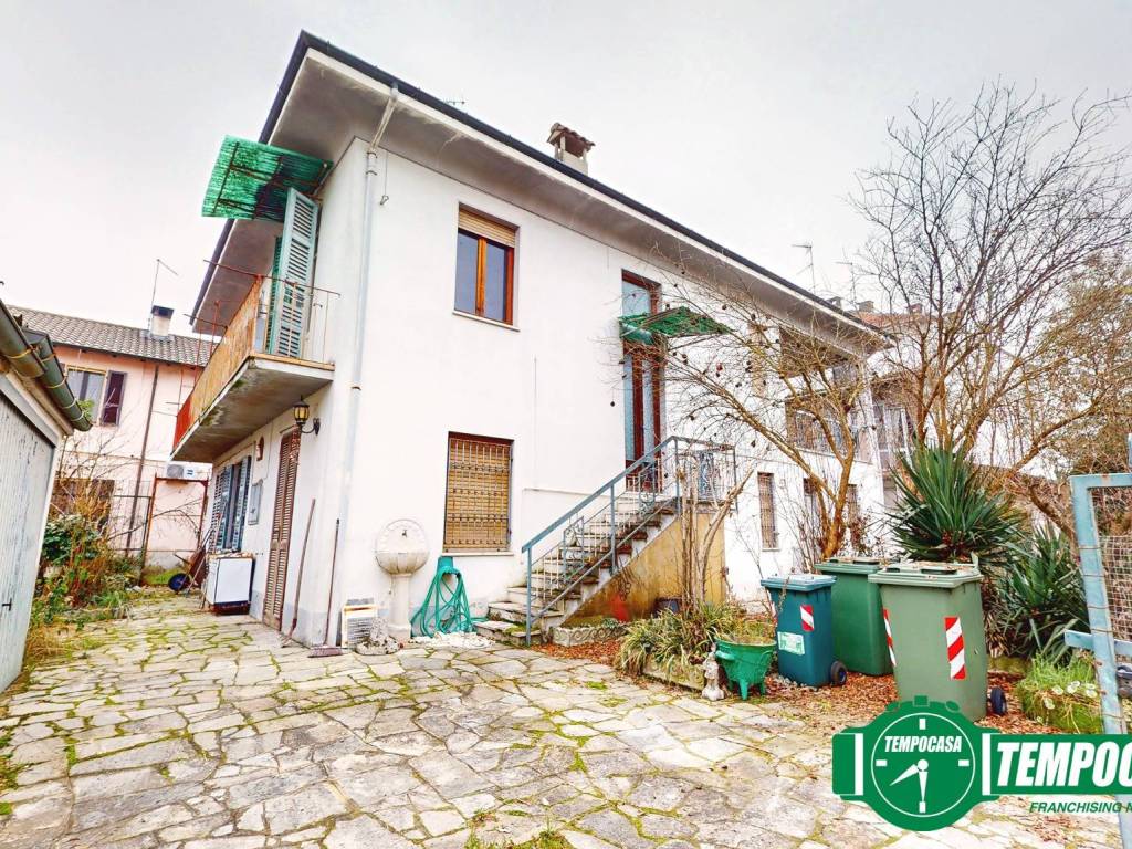 Villa a Mede in Via Don Giovanni Minzoni - Foto 2