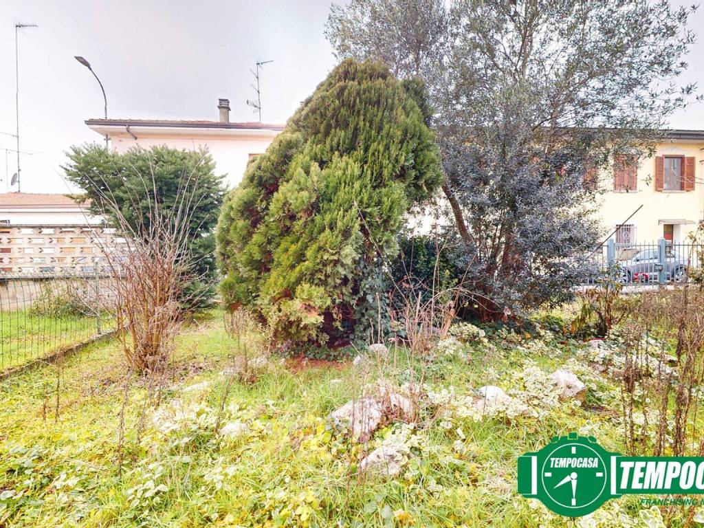Villa a Mede in Via Don Giovanni Minzoni - Foto 3