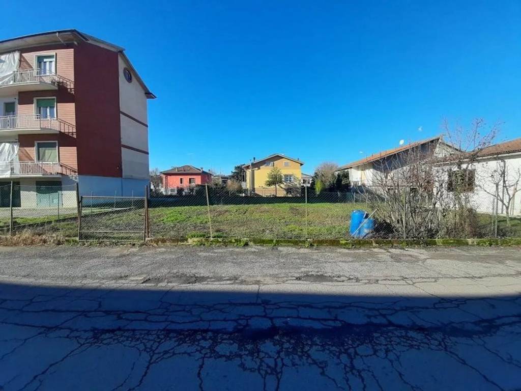 Terreno a Viguzzolo in Strada Bracchiera S.N.C. - Foto 4