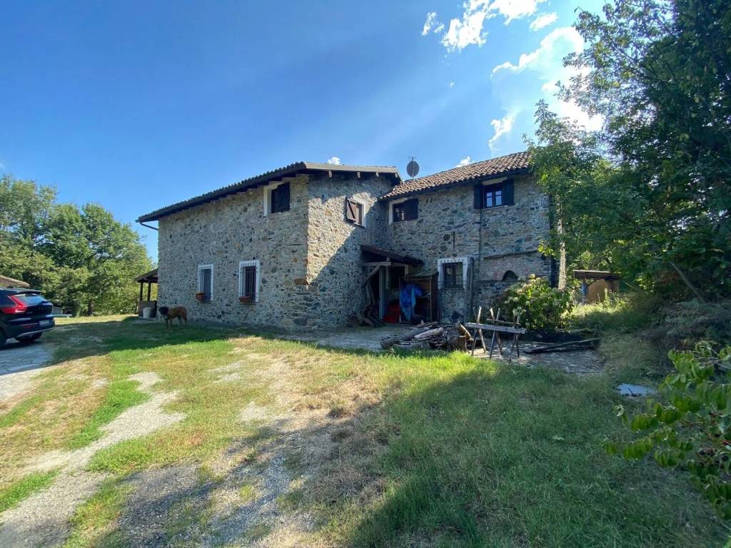 Rustico / casale a Voltaggio in Via Val Carbonasca S.N.C. - Foto 2