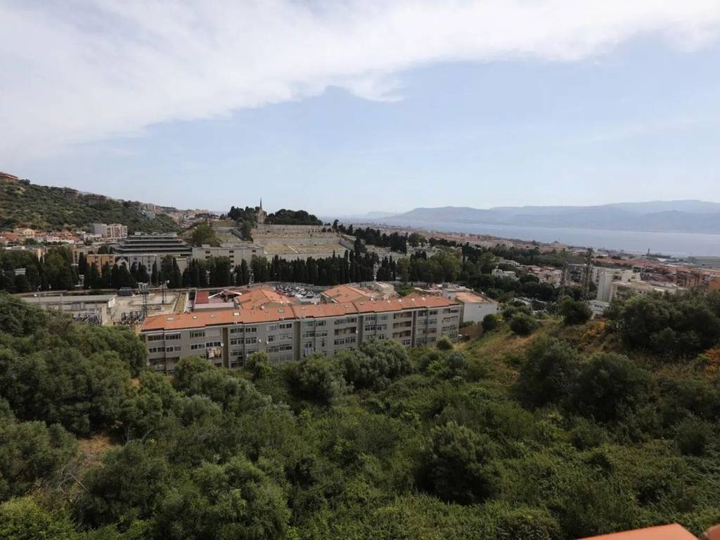 Appartamento a Messina in Via Antonio De Gregorio, 1 - Foto 2