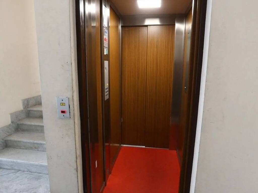 Appartamento a Messina in Via Antonio De Gregorio, 1 - Foto 4