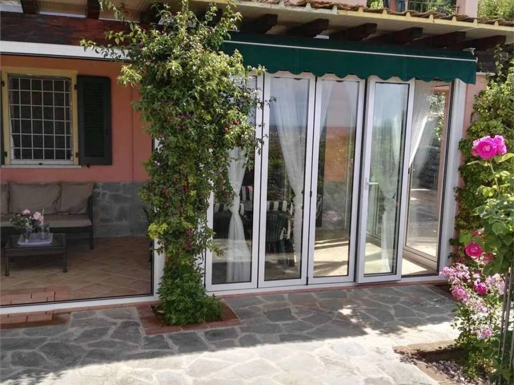 Villa a Seravezza in Via Forni No Number - Foto 2