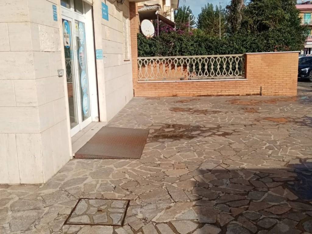 Immobile a Ladispoli in Piazza Innocenzo Odescalchi, 11 - Foto 3
