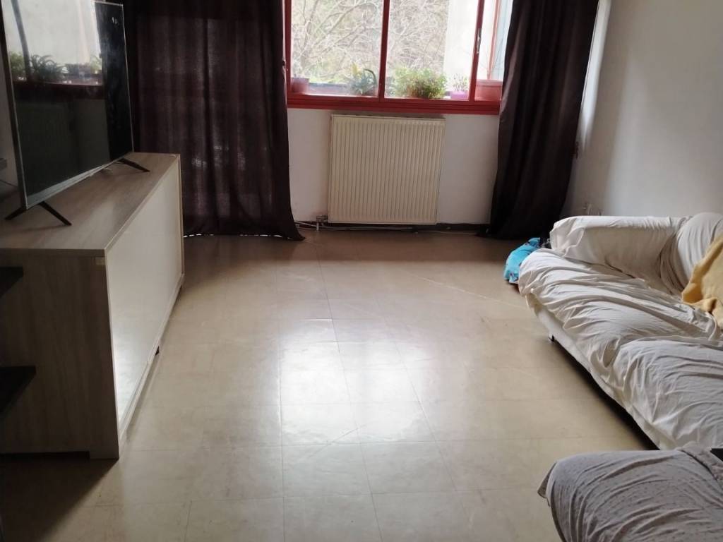 Appartamento a Verona in Via Angelo Emo - Foto 3