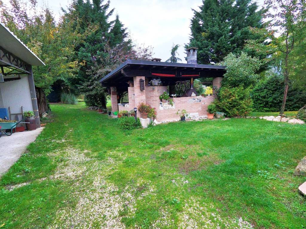 Villa a Salsomaggiore terme in Frazione Contignaco - Foto 4