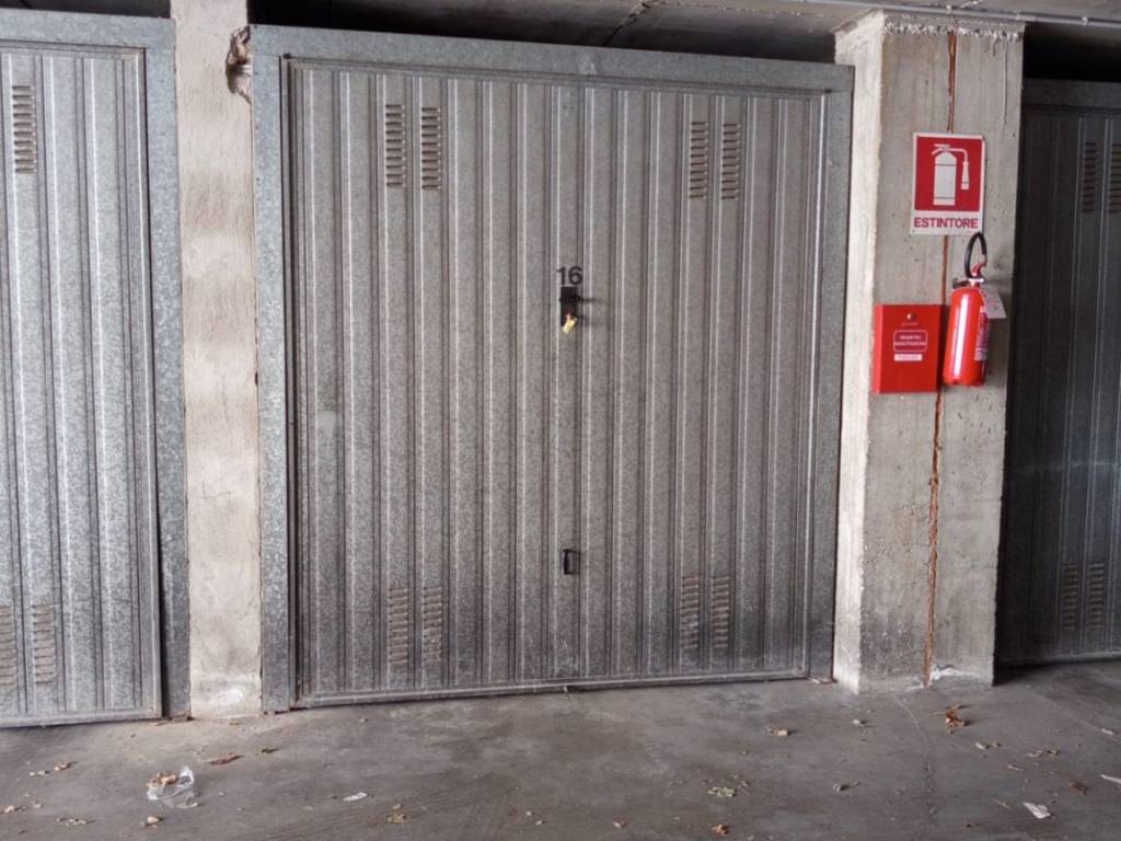 Box / garage a Carmagnola in Via Avigliana - Foto 2