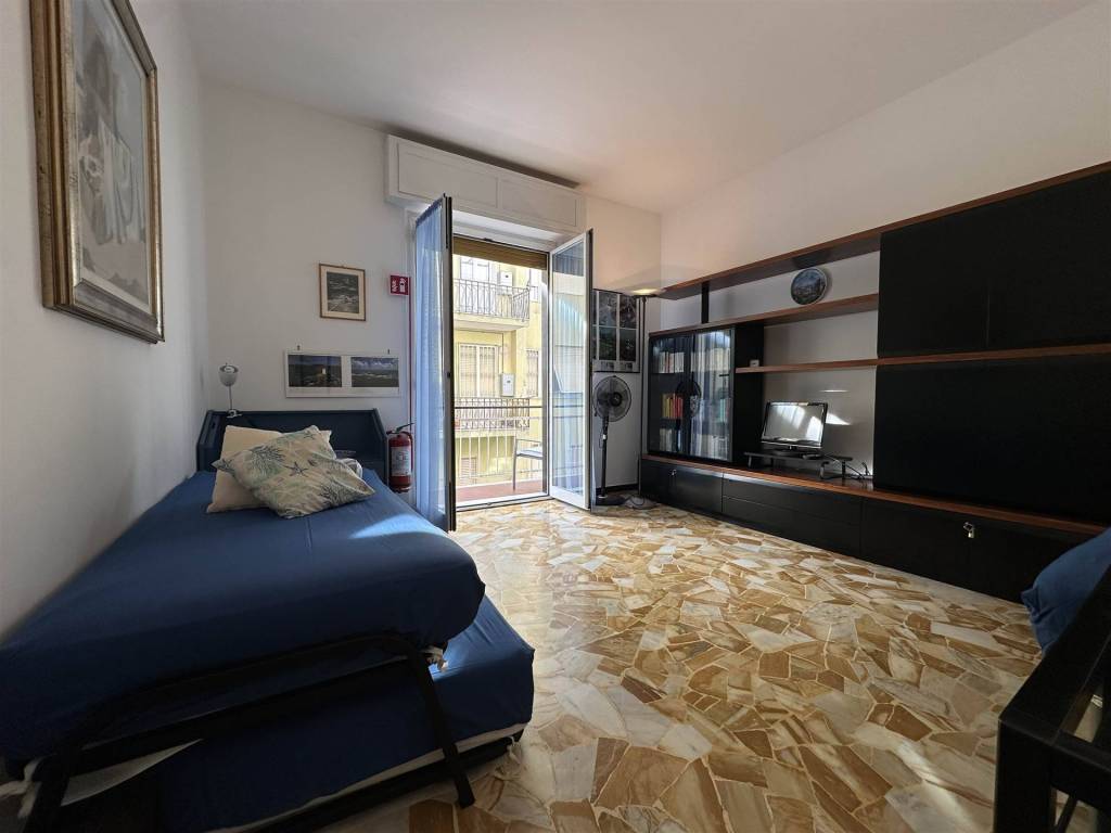 Appartamento a Spotorno in Via Francia - Foto 5