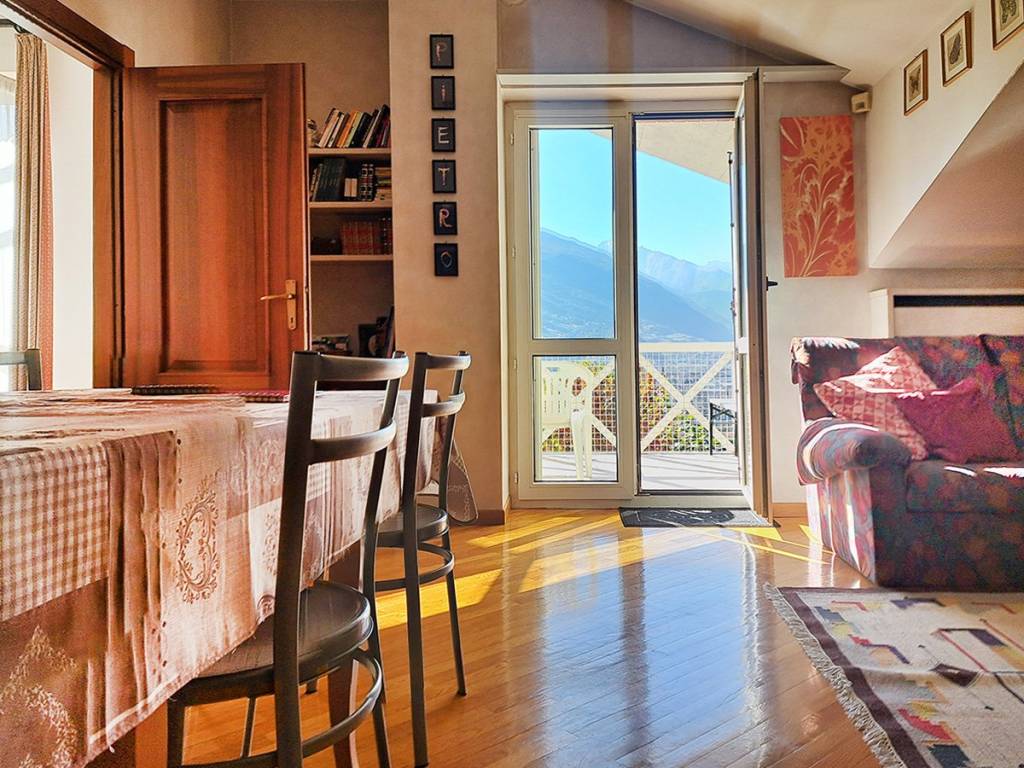 Attico / mansarda a Aosta in Frazione Porossan-Roppoz - Foto 5