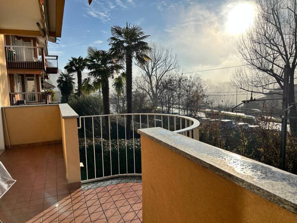 Appartamento a Varese in Via Carlo Frattini, 28 - Foto 2