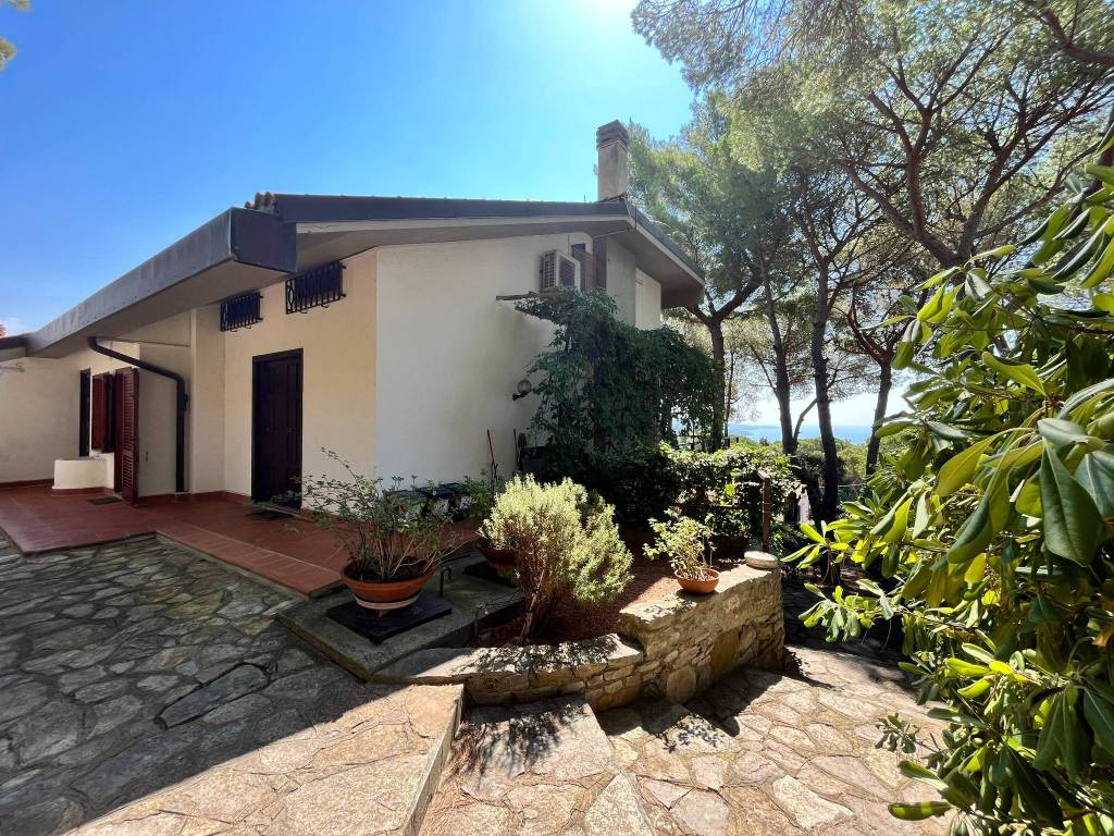 Villa a Livorno in Via Domenico Francesco Falcucci - Foto 5