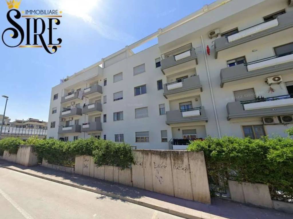 Box / garage a Trani in Via Superga No Number - Foto 3