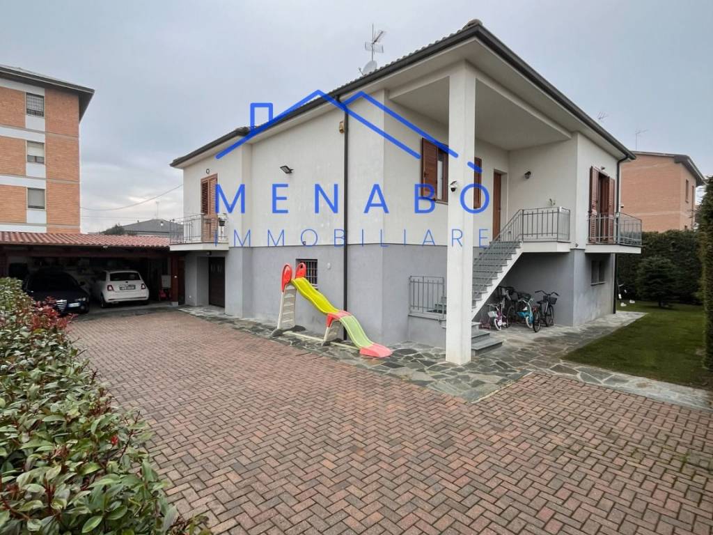 Villa a Alessandria in Via Walter Guasta, 26 - Foto 3