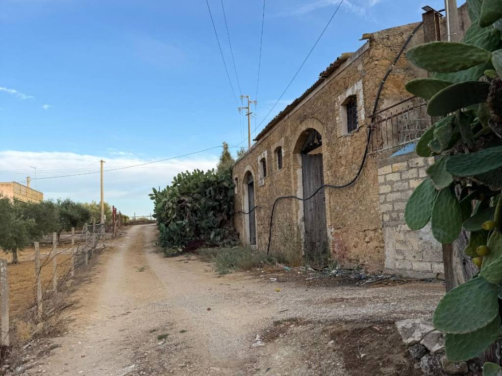 Rustico / casale a Gela in CONTRADA PASSO DI PIAZZA - Foto 2