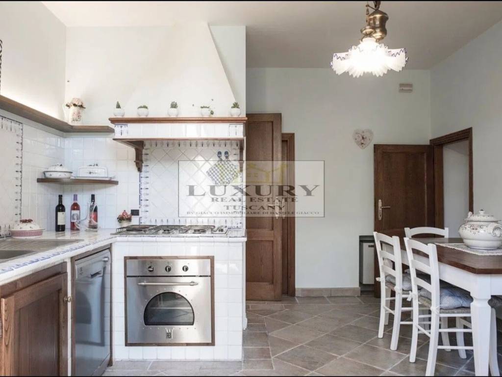 Villa a Pietrasanta in Via Cipro S.N.C. - Foto 5