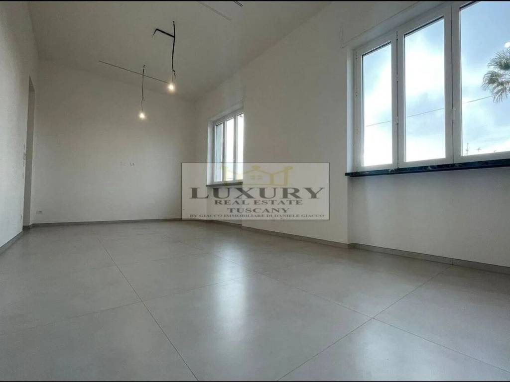 Appartamento a Viareggio in Via Marco Polo No Number - Foto 3