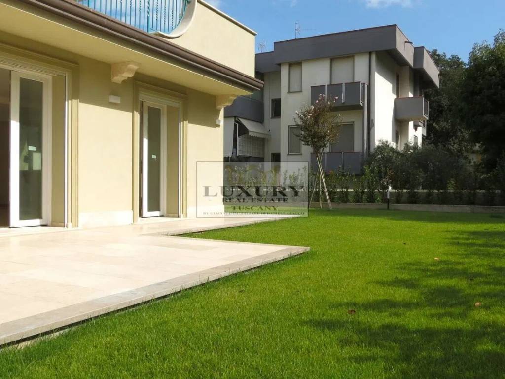Appartamento a Viareggio in Via Genova No Number - Foto 3