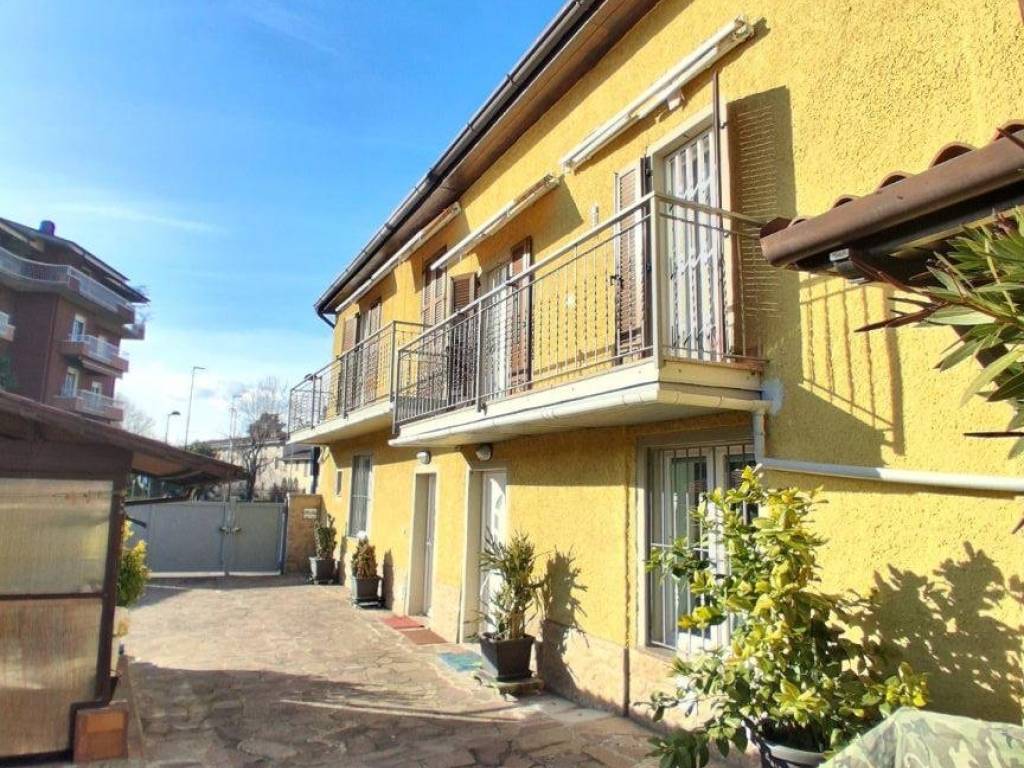 Appartamento a Torre boldone in Via Trieste, 6 - Foto 5