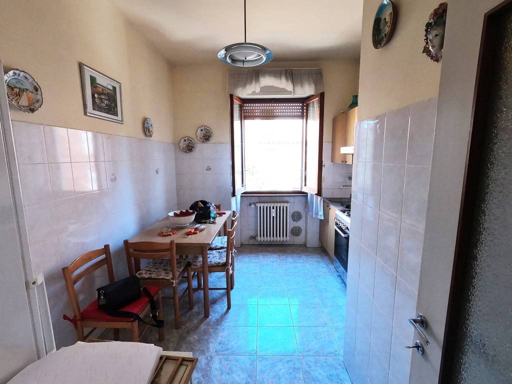 Appartamento a Salsomaggiore terme in Via Salvo D'Acquisto, 7 - Foto 4