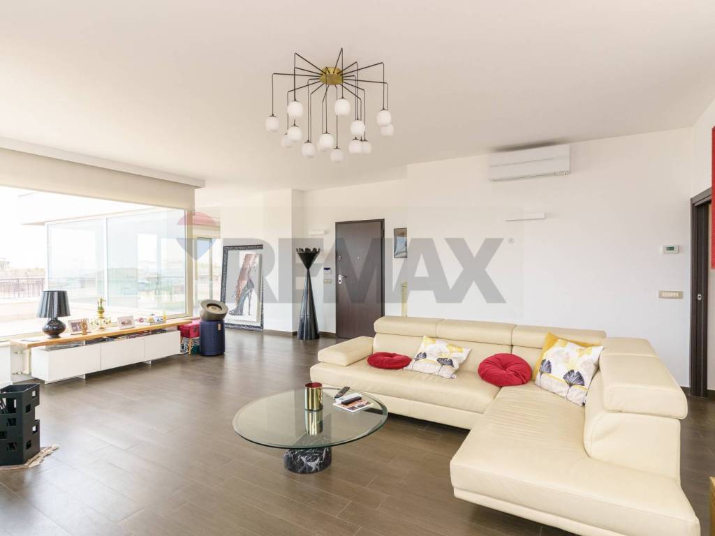 Attico / mansarda a Gravina di catania - Foto 4