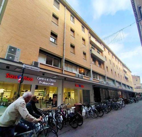 Immobile a Rimini in Piazza Luigi Ferrari - Foto 2