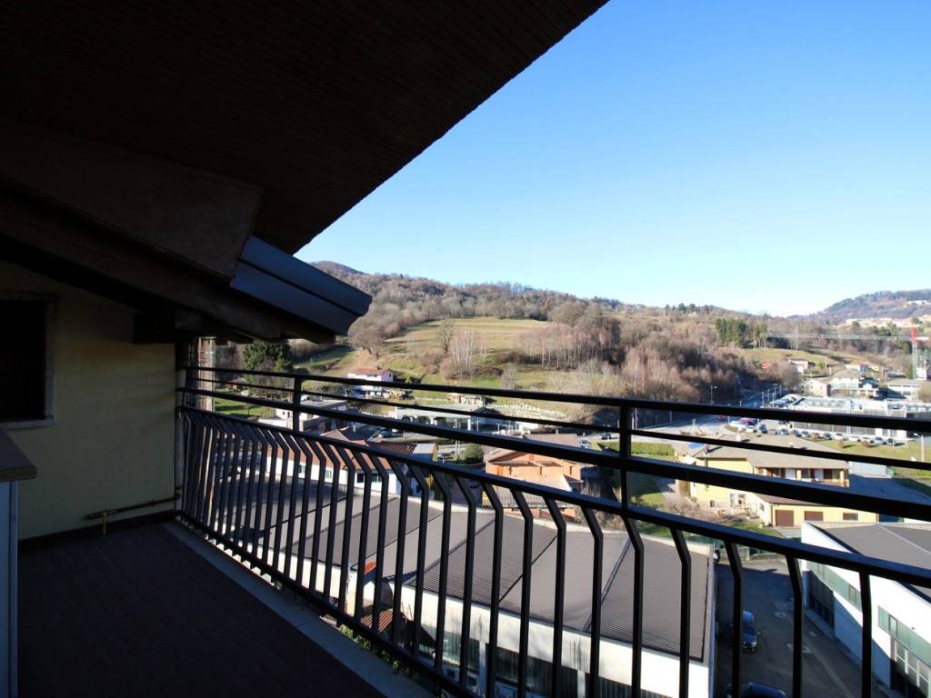 Attico / mansarda a Centro valle intelvi in Via Rodolfo Dell'Andrino, 1 - Foto 2