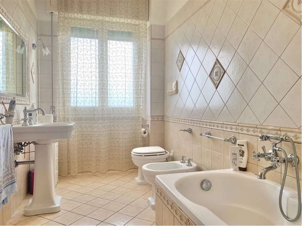 Appartamento a Guglionesi in Bari, 36 - Foto 2