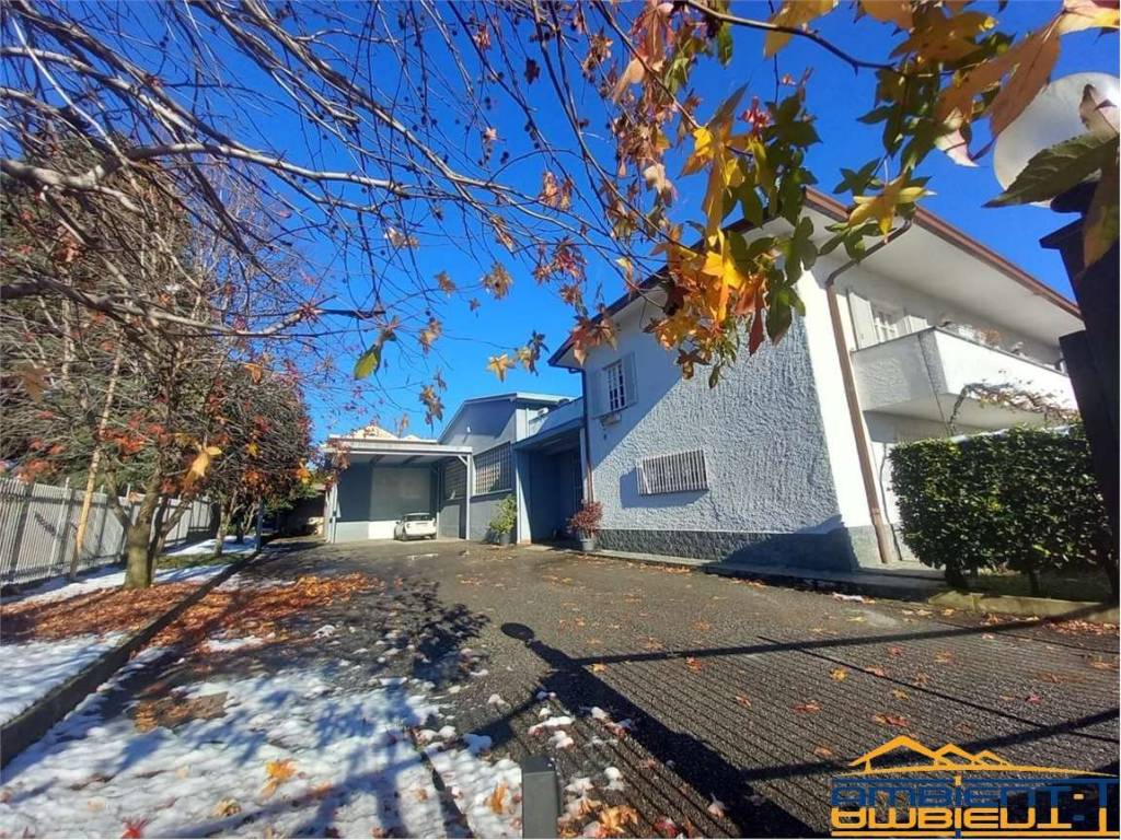 Villa a Barzanò in Via Prebone - Foto 5