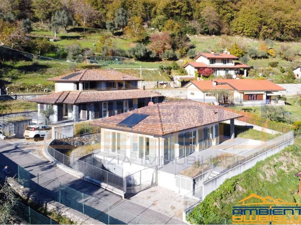 Villa a Tremezzina in Via degli Alpini, 9 - Foto 2