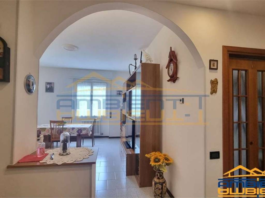 Appartamento a Merate in Via 25 Aprile, 167 - Foto 2