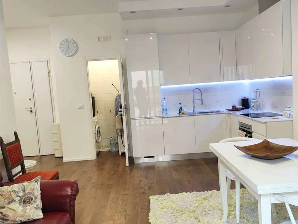 Appartamento a Lecce in Via Giovanni Antonio Orsini Del Balzo, 58 - Foto 2
