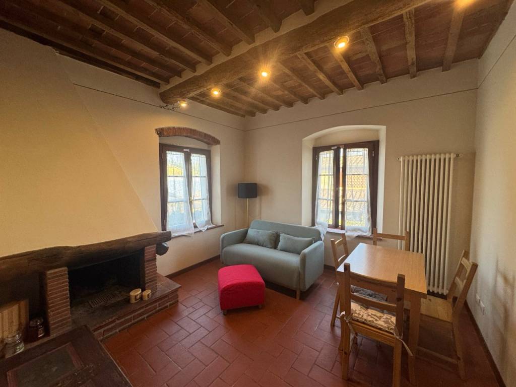 Appartamento a Lucca in Via per Corte Cassandori - Foto 2
