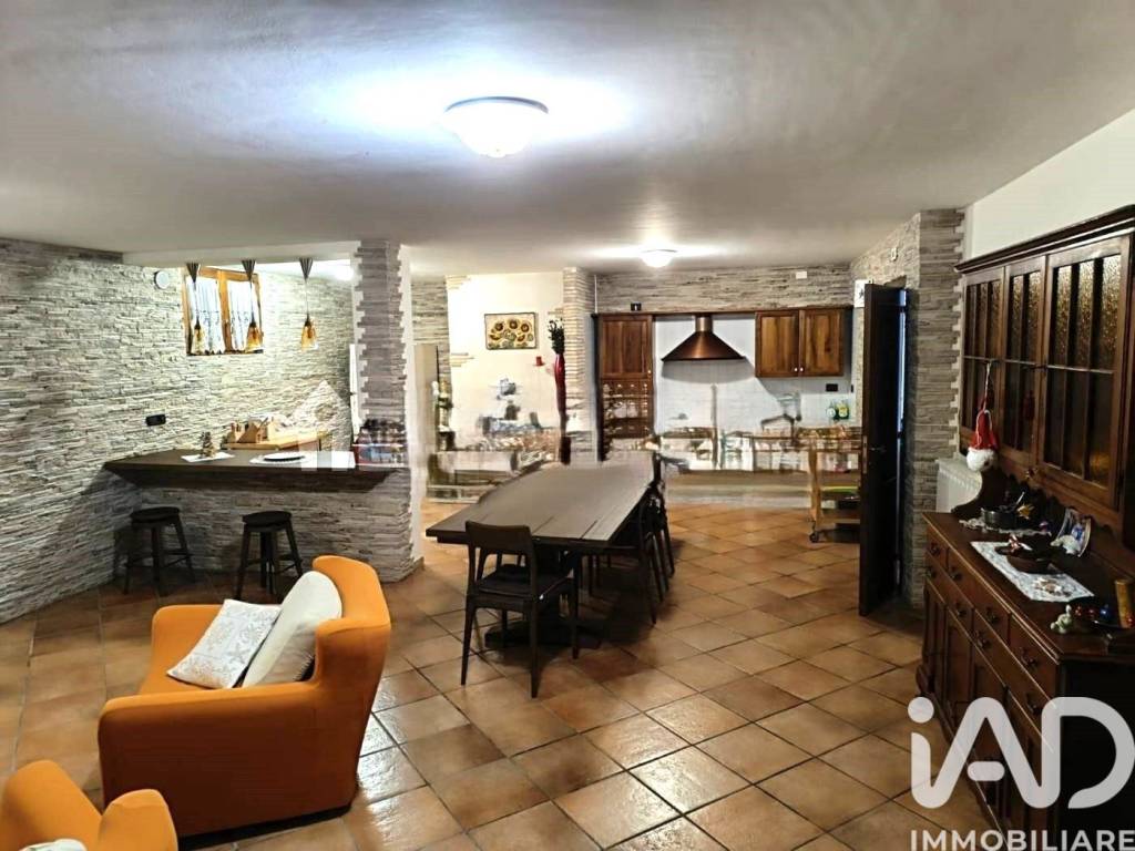 Villa a Lanciano in Viale SANTA GIUSTA - Foto 2