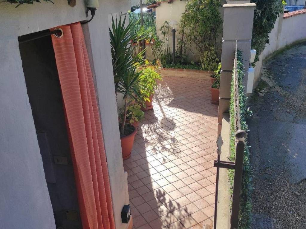 Appartamento a Pozzuoli in Via Monterusso - Foto 4