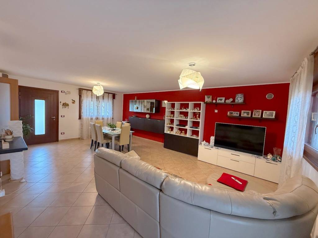 Villa a Latisana in Via Forte - Foto 3
