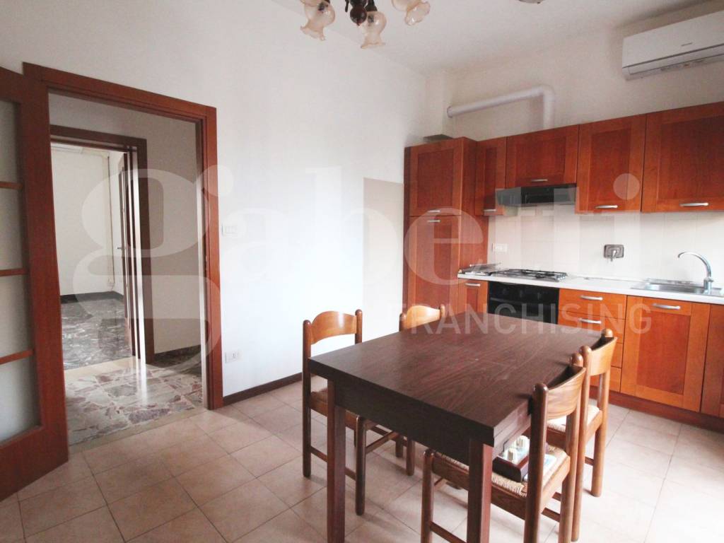 Appartamento a Bologna in Via Marco Antonio, 2 - Foto 3