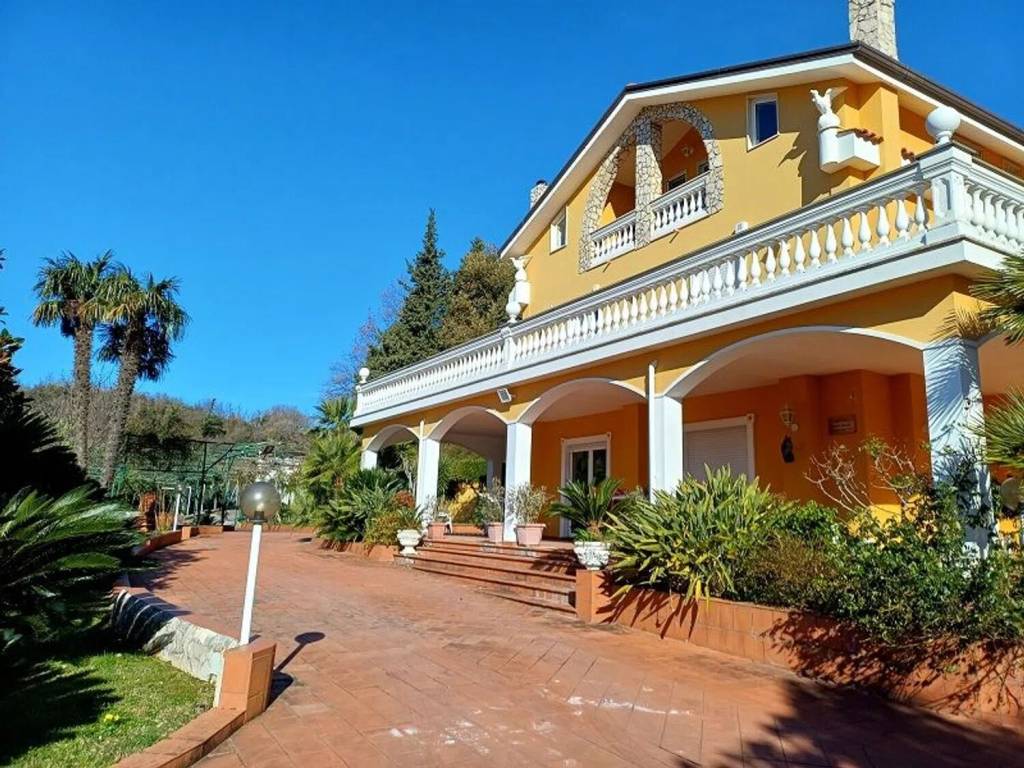 Villa a Salerno in Via San Elia, 5 - Foto 5