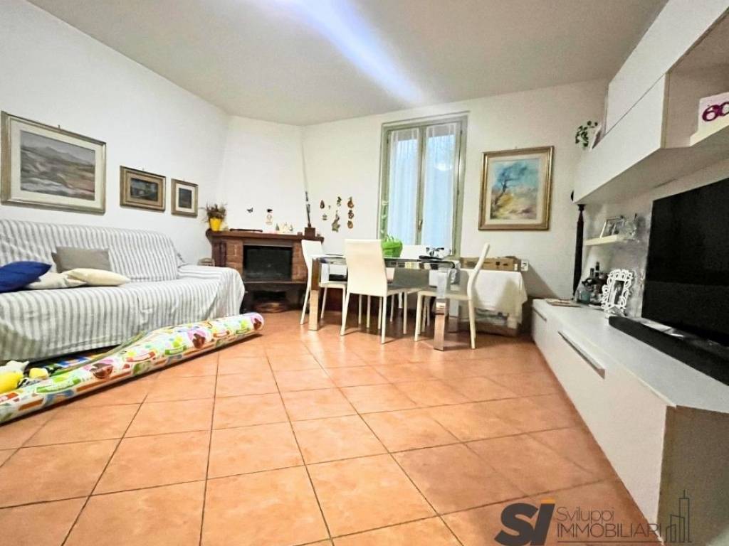 Appartamento a Novara in Via Riotta - Foto 2
