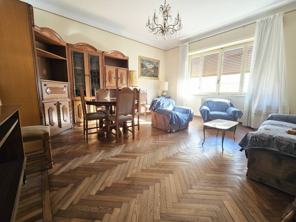 Palazzo / stabile a Novara in Via Giovanni Gnifetti, 56 - Foto 4