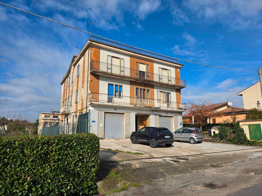 Palazzo / stabile a Bojano in Località Campanella - Foto 3