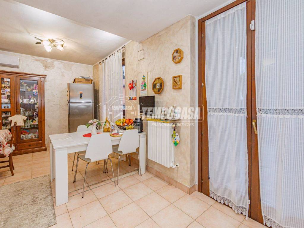 Villa a Tromello in Via del Tricolore 32 - Foto 4