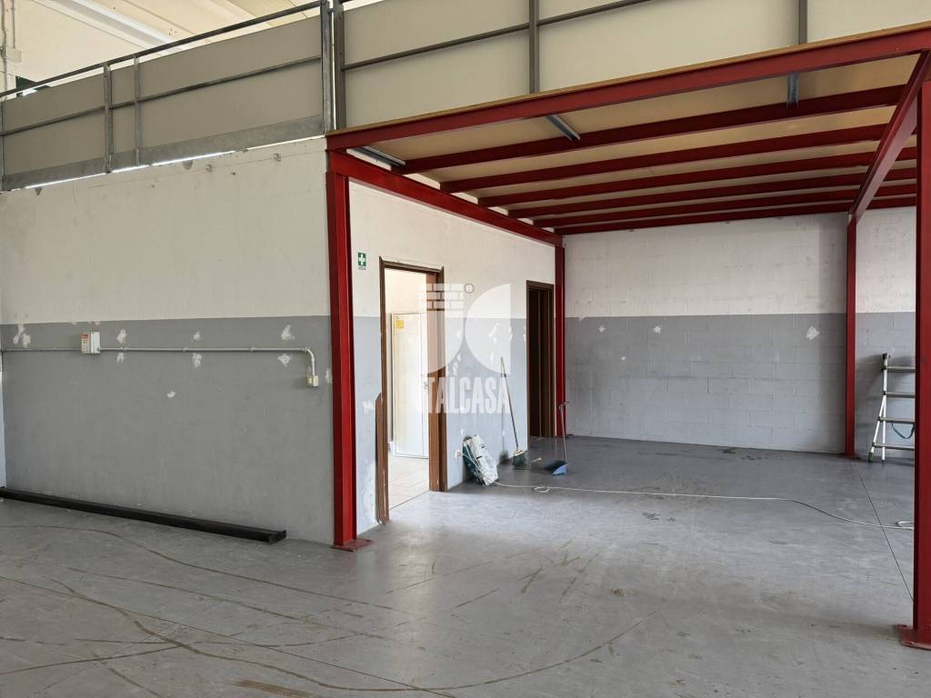 Immobile a Porto mantovano in Via Parigi - Foto 3