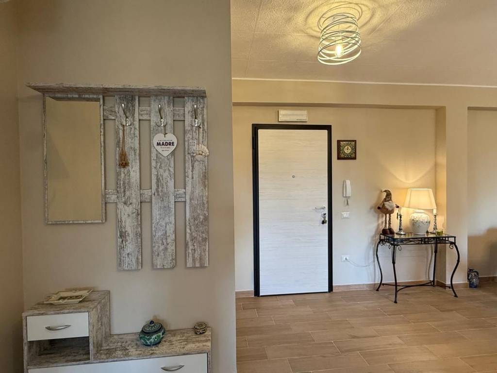 Appartamento a Siliqua in Via Renzo Laconi - Foto 2